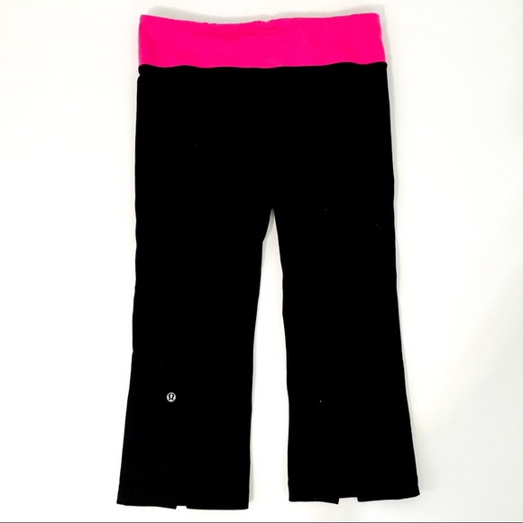 lululemon athletica Pants - Lululemon 8 Crop Slit bottoms